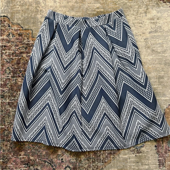 Joe B Knee Length A Line Skirt Chevron Medium Blue Stretch Midi Modest Retro - Picture 4 of 8